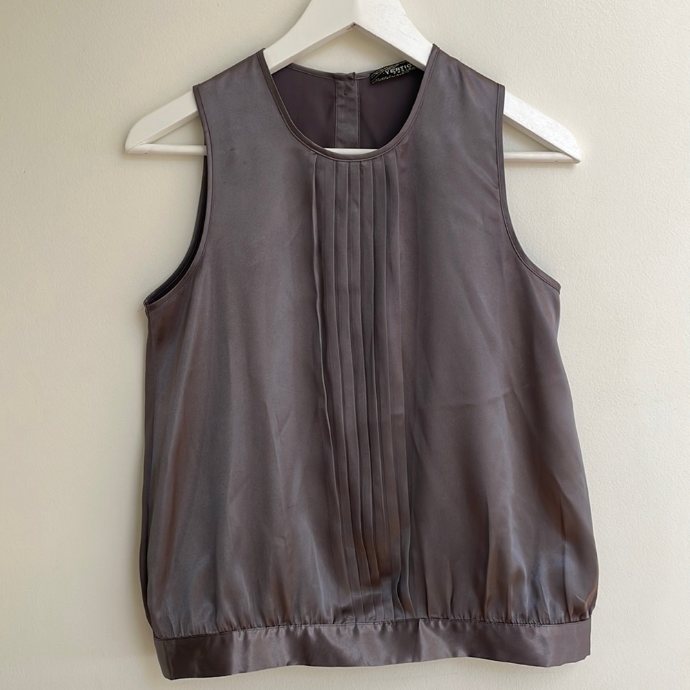 Vertigo Paris Satin Sleeveless Top. Size S.
